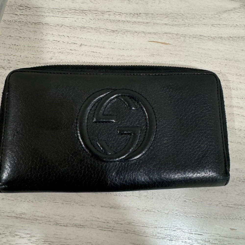 Gucci wallet